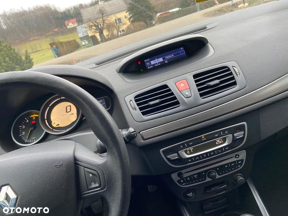 Renault Megane 1.5 dCi Dynamique - 7