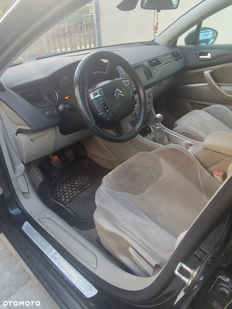 Citroën C5 HDi 135 FAP Confort - 9