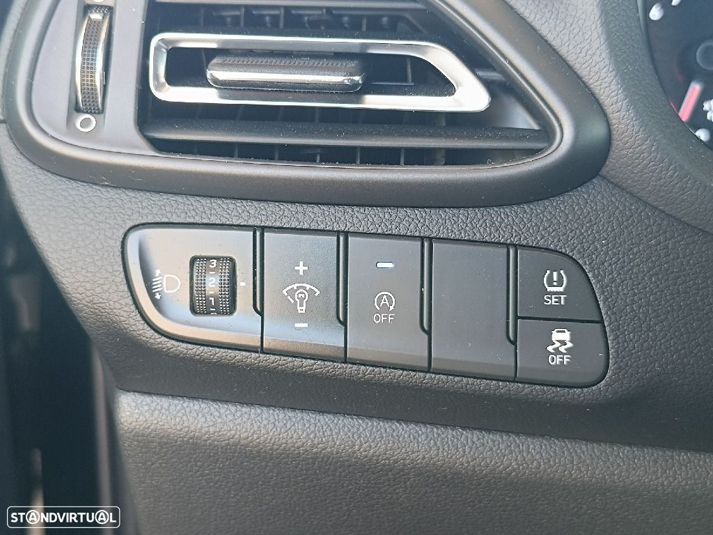 Hyundai i30 1.0 T-GDI Style Plus - 25