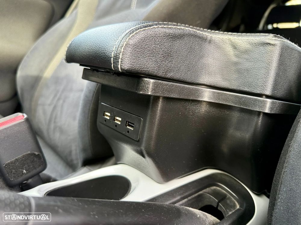 Nissan Juke 1.5 dCi N-Connecta - 26