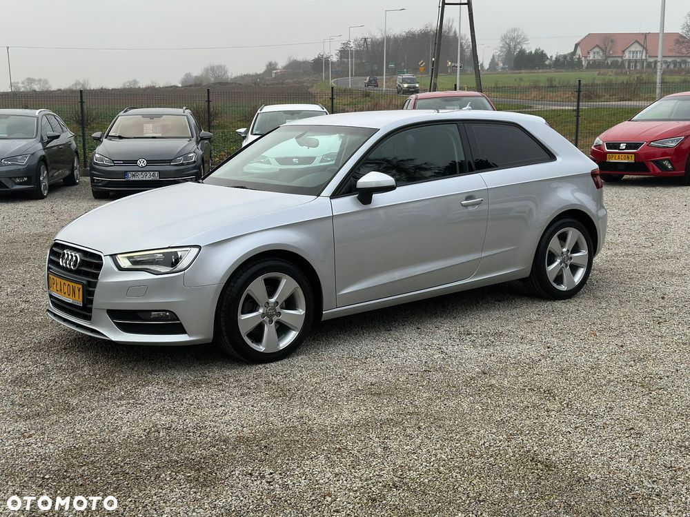 Audi A3 3-drzwiowe 1.4 TFSI S line Sportpaket - 4