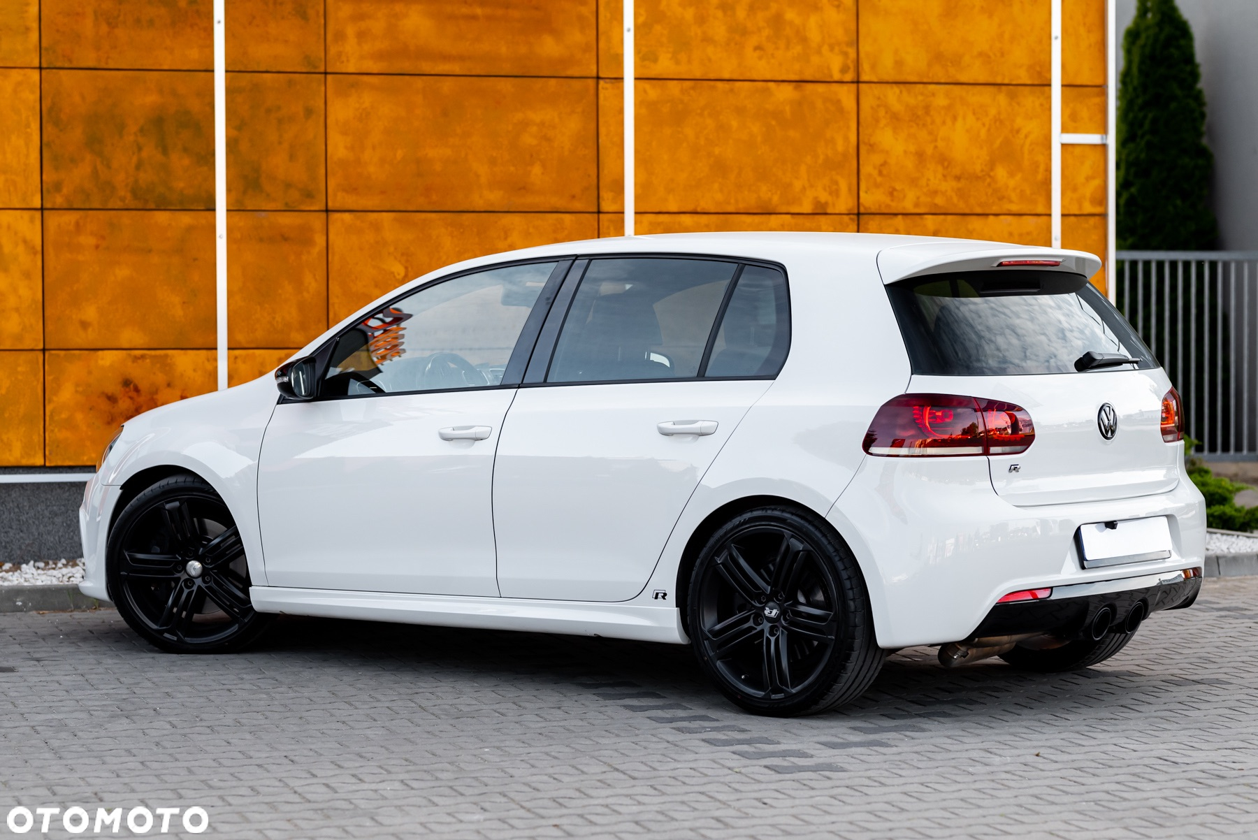 Volkswagen Golf VI 2.0 TSI 4Mot R - 3