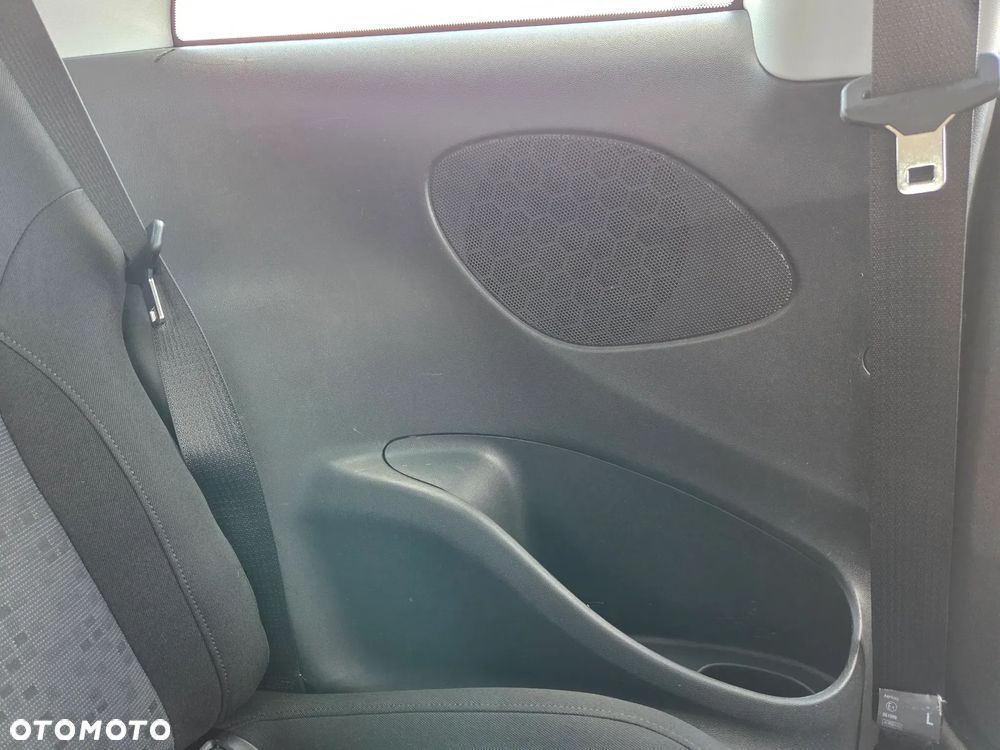 Opel Adam 1.2 Black Link - 12