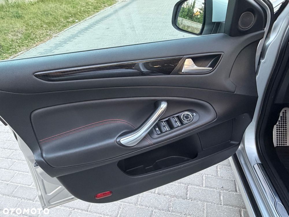 Ford Mondeo 2.0 TDCi Titanium S - 19