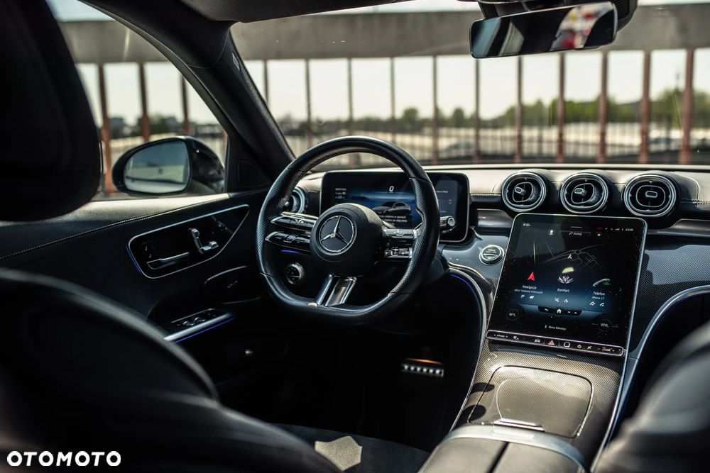 Mercedes-Benz Klasa C 220 d mHEV AMG - 17