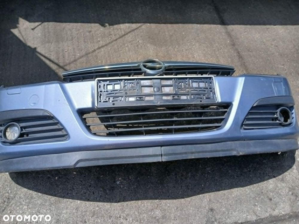 Opel Astra H III Z163 Zderzak przedni-uszkodzony - 1