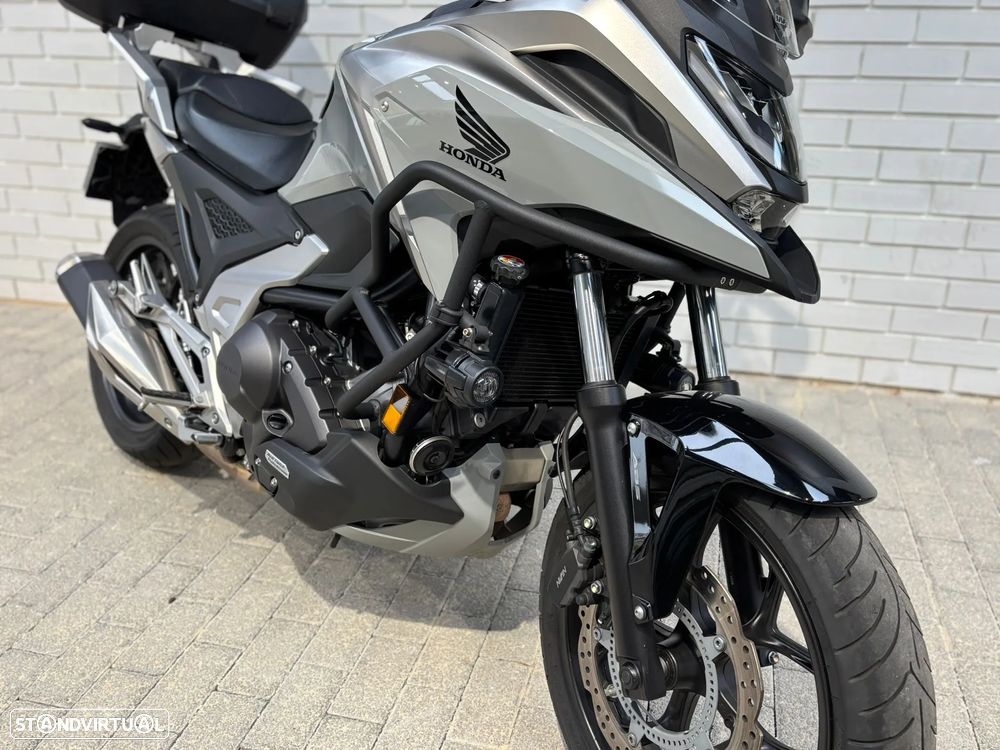 Honda NC750X DCT (Automática) - 2