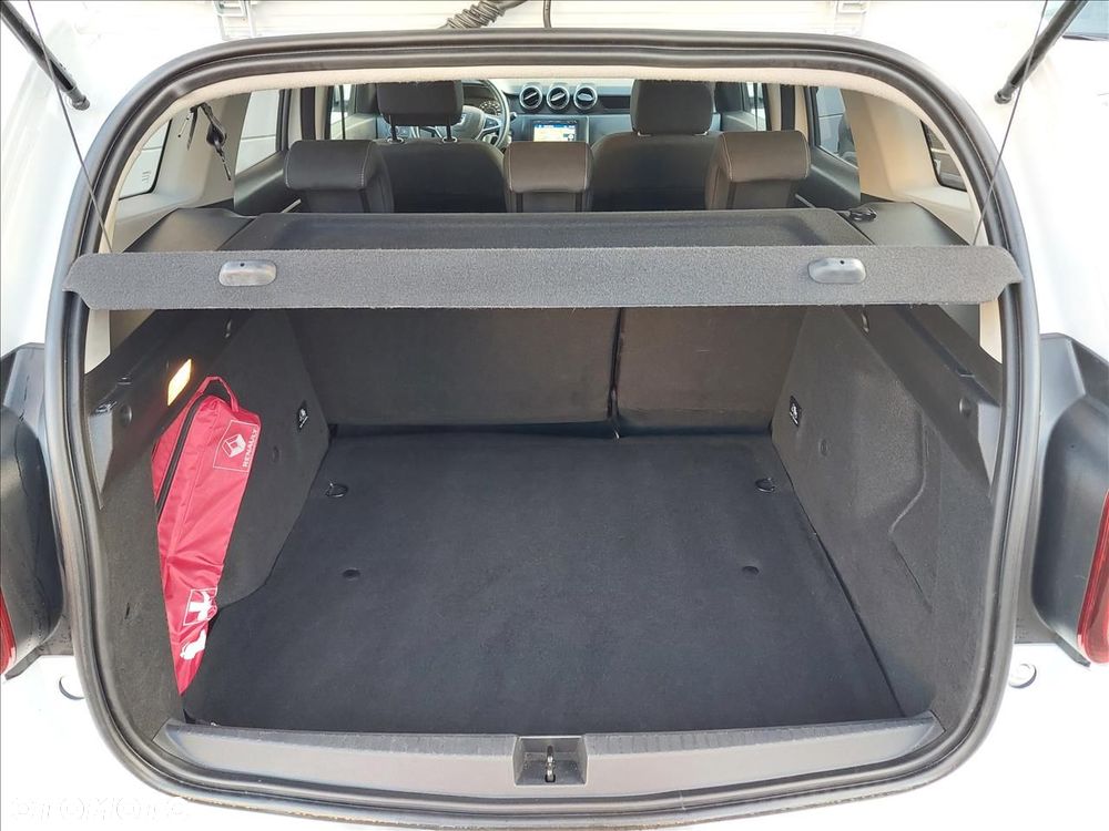Dacia Duster 1.6 SCe Prestige - 19