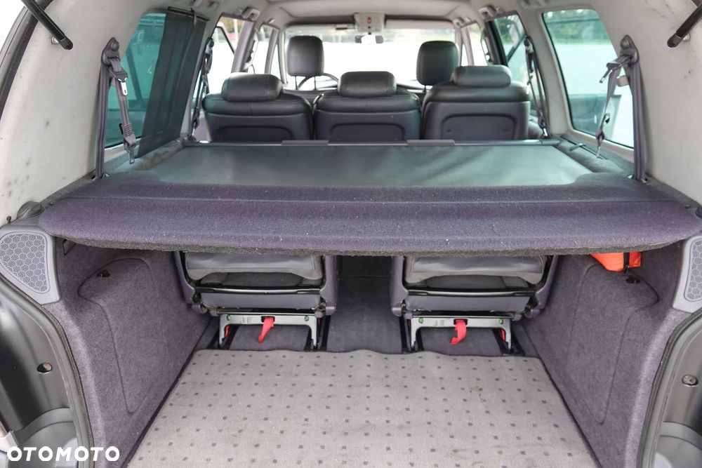 Renault Grand Espace - 32
