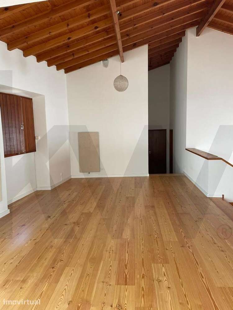 Moradia independente no centro histórico de Montemor-o-Novo, Alentejo - Grande imagem: 5/15