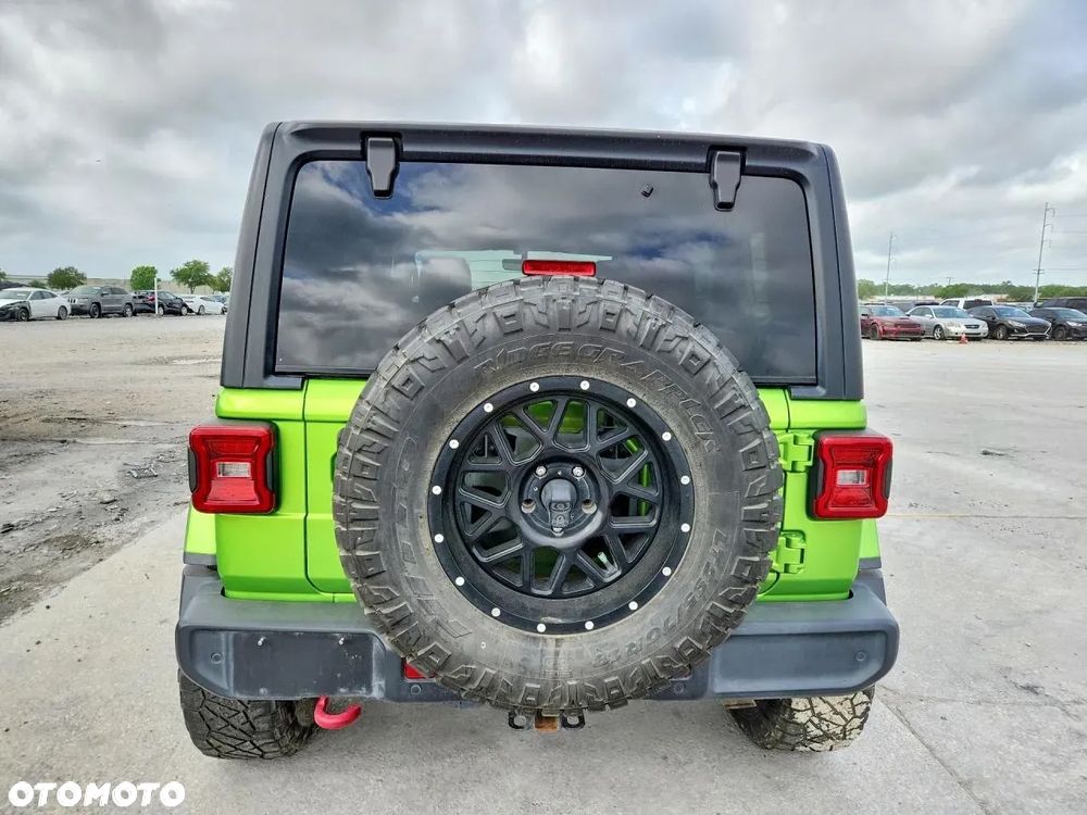 Jeep Wrangler - 6