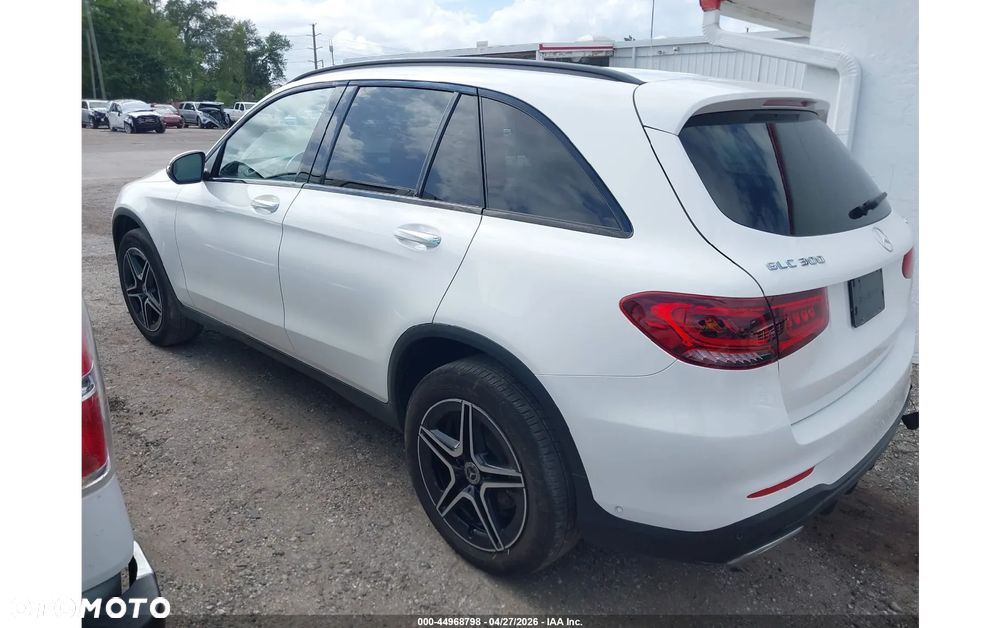 Mercedes-Benz GLC 300 4Matic 9G-TRONIC - 3