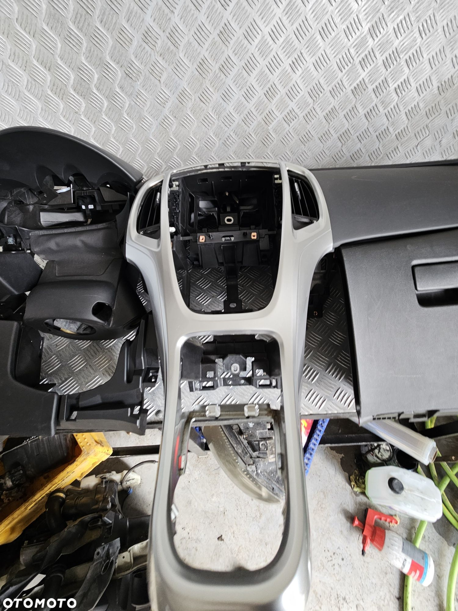 Opel Astra J deska konsola kokpit - 5