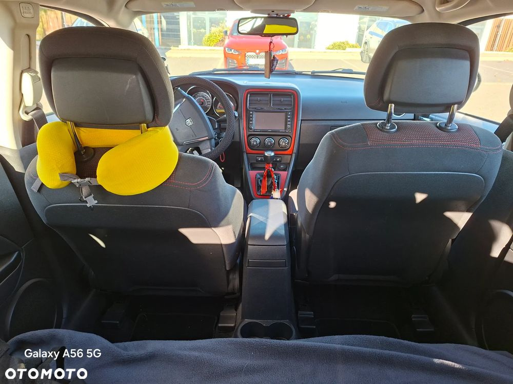 Dodge Caliber 2.0 SXT - 13