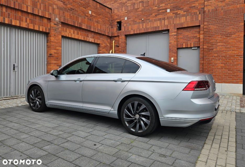 Volkswagen Passat 1.5 TSI EVO Business DSG - 4