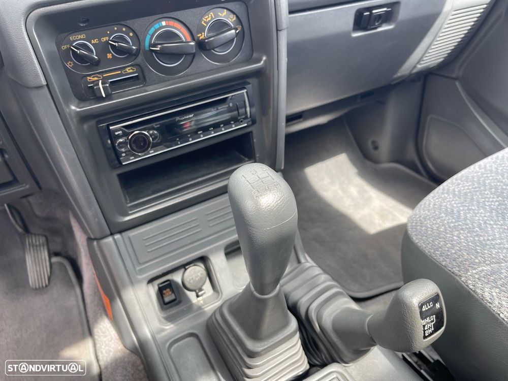 Mitsubishi Pajero 2.8 TD GLS Longo - 14