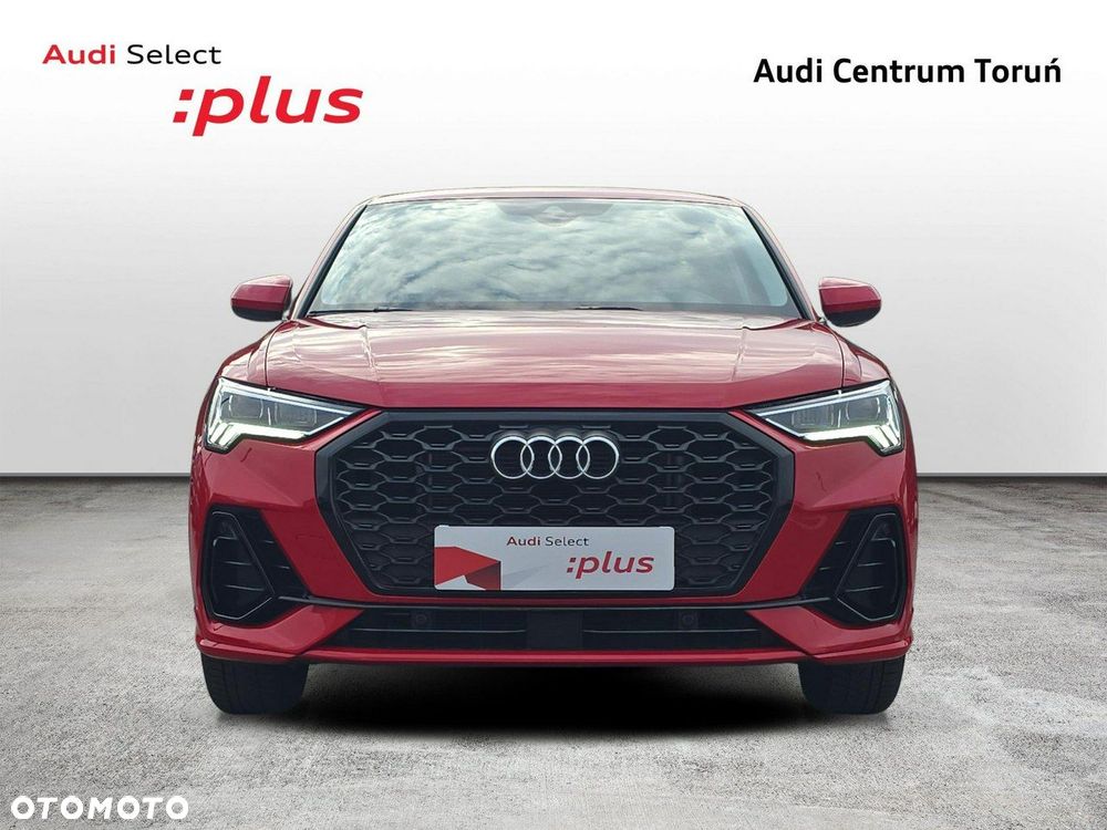 Audi Q3 Sportback - 8