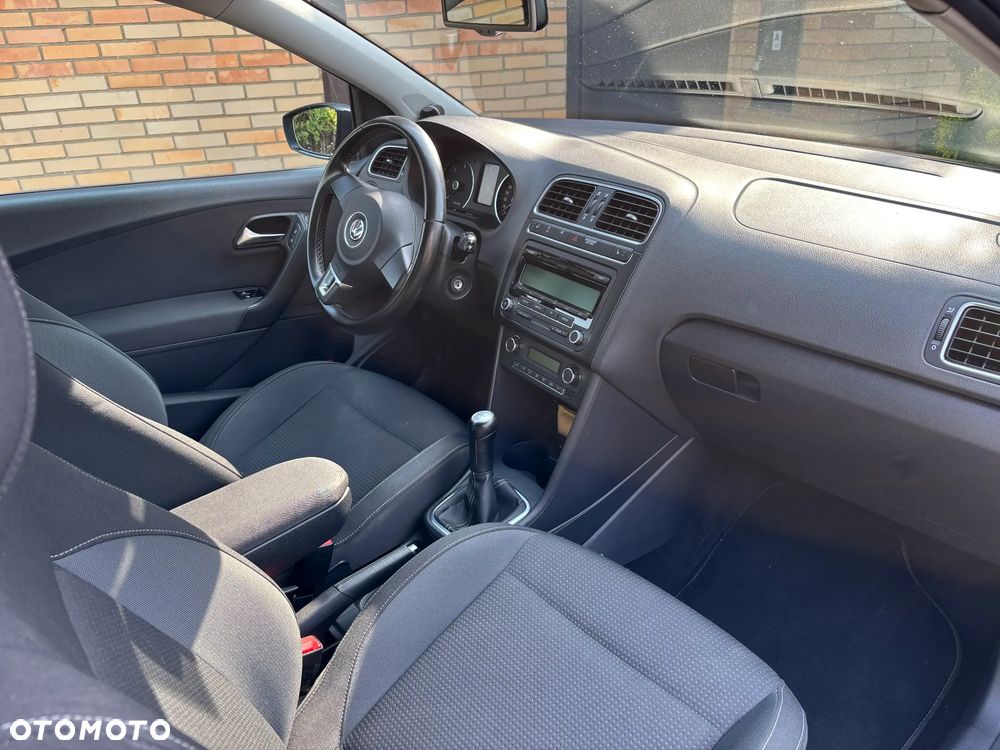Volkswagen Polo 1.6 TDI DPF Highline - 9