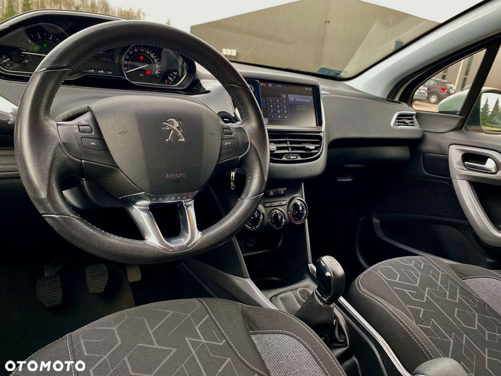 Peugeot 2008 1.2 Pure Tech Active - 27