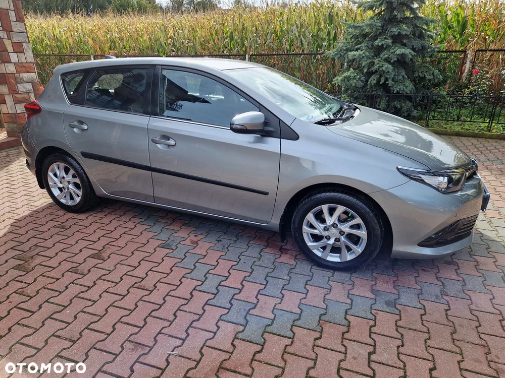 Toyota Auris 1.6 Comfort - 38