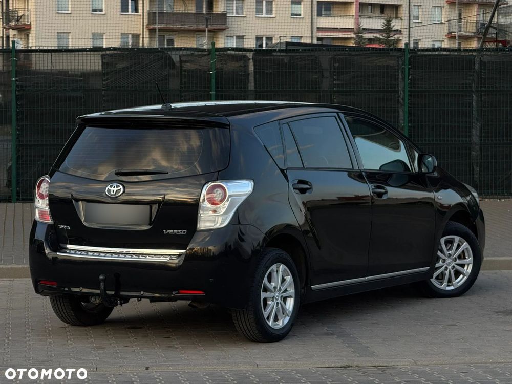 Toyota Verso 2.0 D-4D Premium - 16