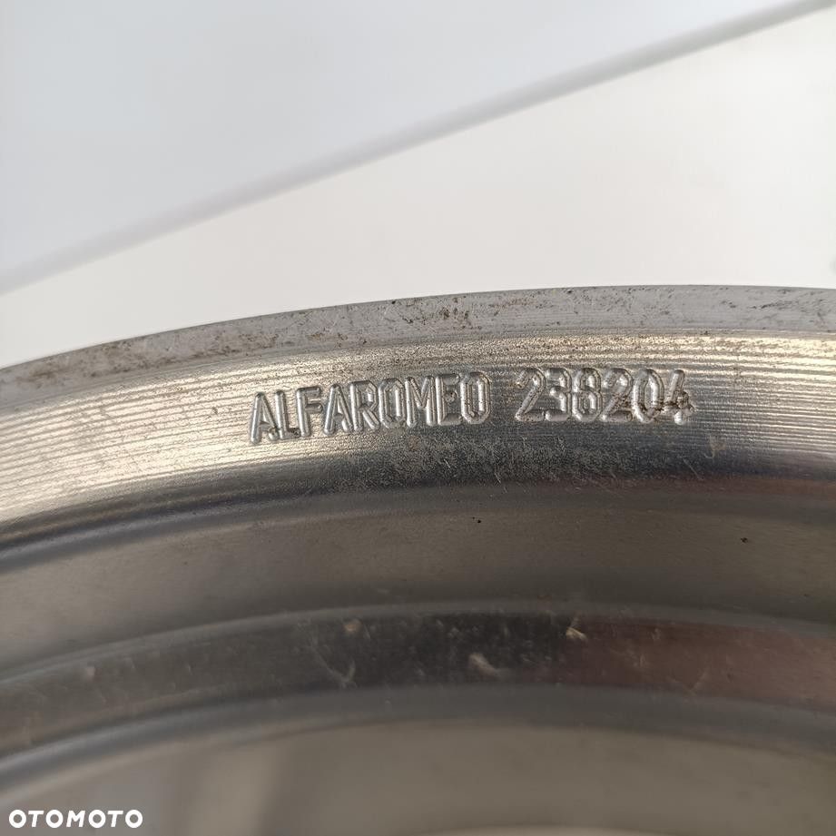 Alufelga 5x114,3 20 8,5J ET 54 238204 1szt (F9284) - 6