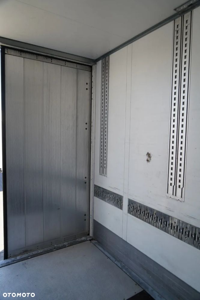 Schmitz Cargobull KONTENER KOFFER / DOPPELSTOCK / 2 OŚ PODNOSZONA / 2019 - 22