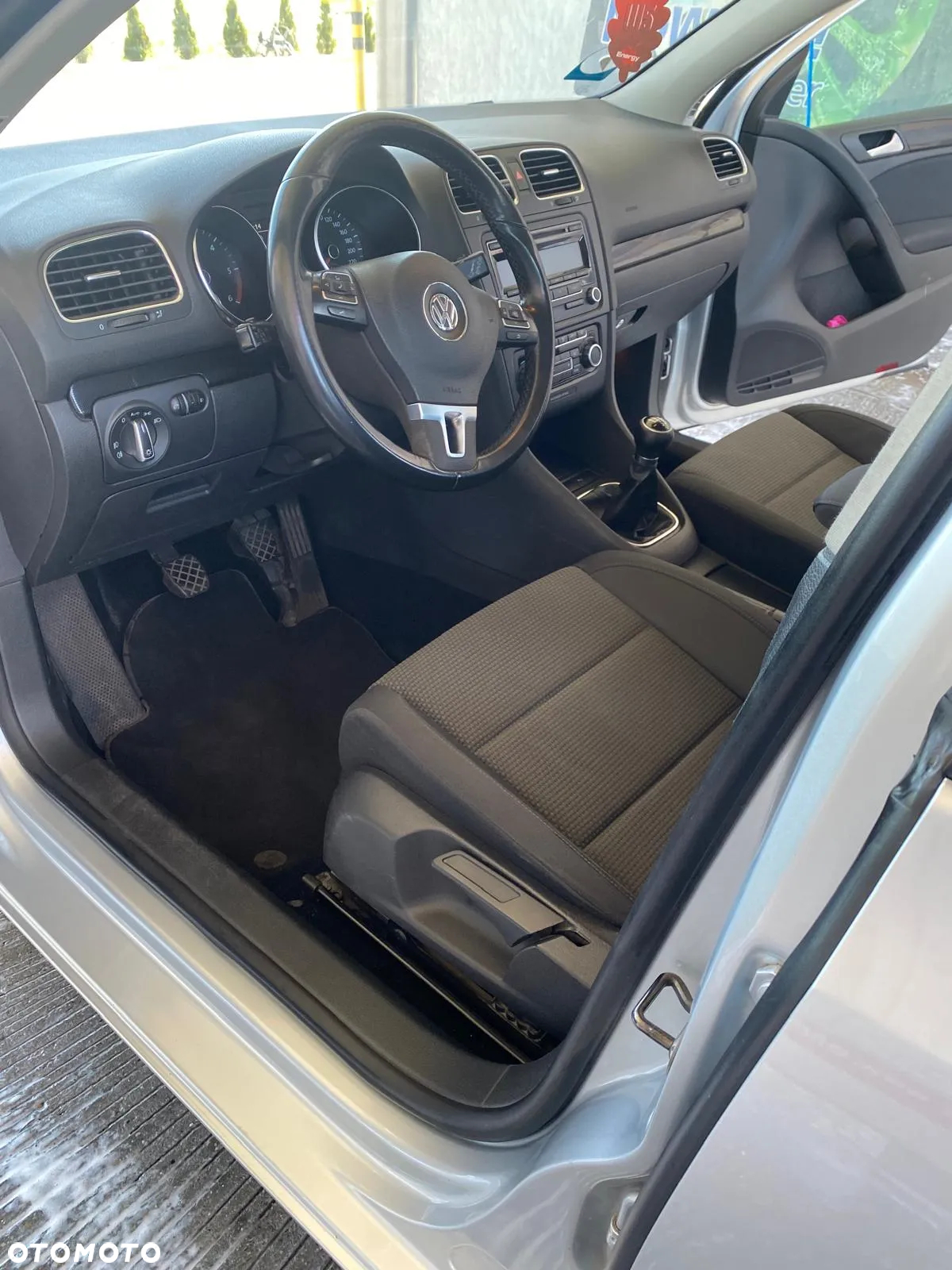 Volkswagen Golf VI 1.6 TDI Comfortline - 13