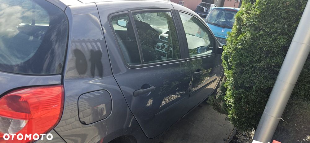 RENAULT CLIO III 05-09 1.4 16V K4J 780 - ZDERZAK TYL TYLNI TEJ47 - 11