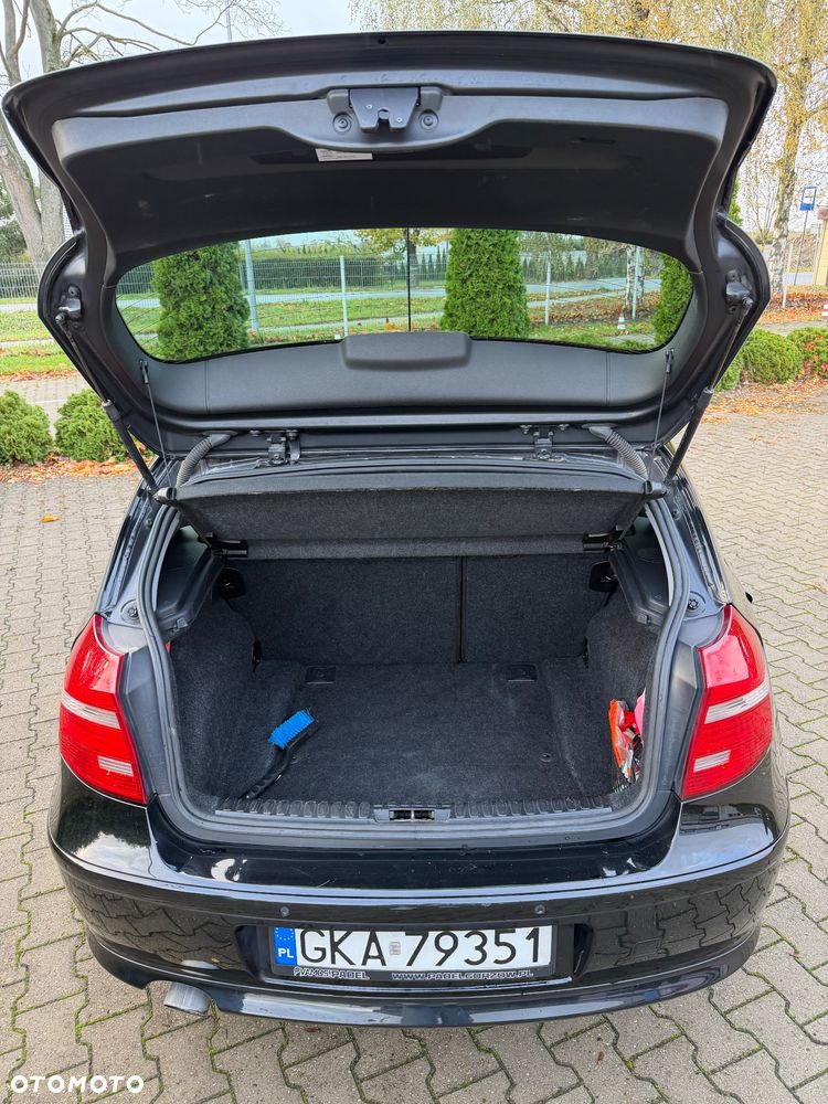BMW Seria 1 116d - 9