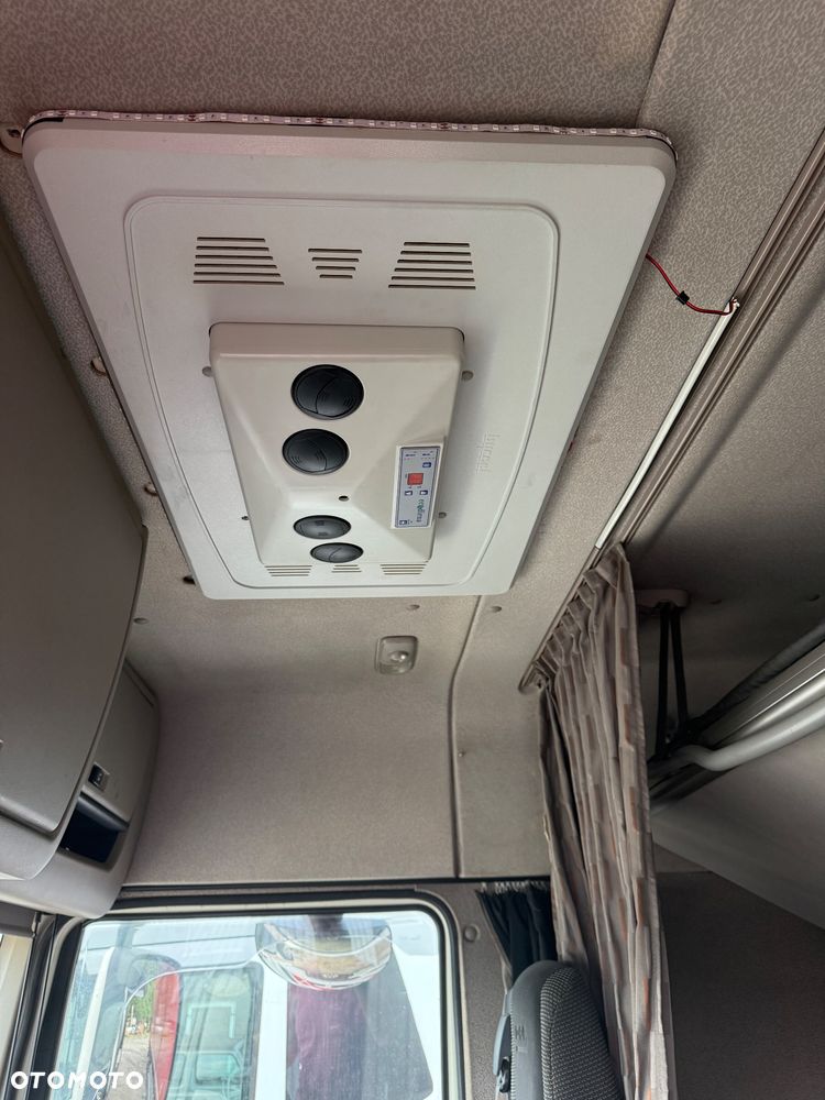 DAF 106 460 - 8