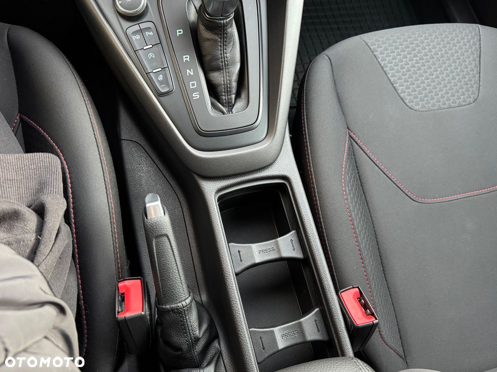 Ford Focus 1.5 EcoBoost ST-Line - 21