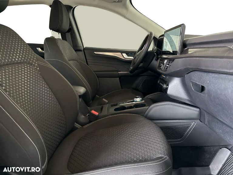 Ford Kuga - 11