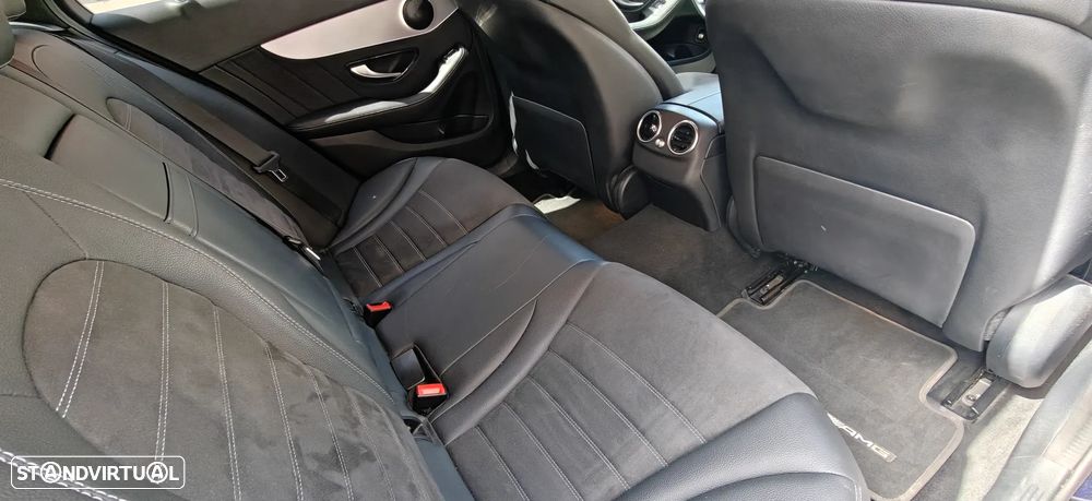 Mercedes-Benz C 300 de AMG Line — fotografia 19