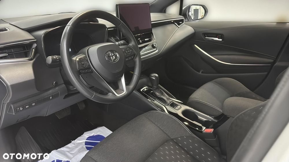 Toyota Corolla 1.8 Hybrid Comfort - 10