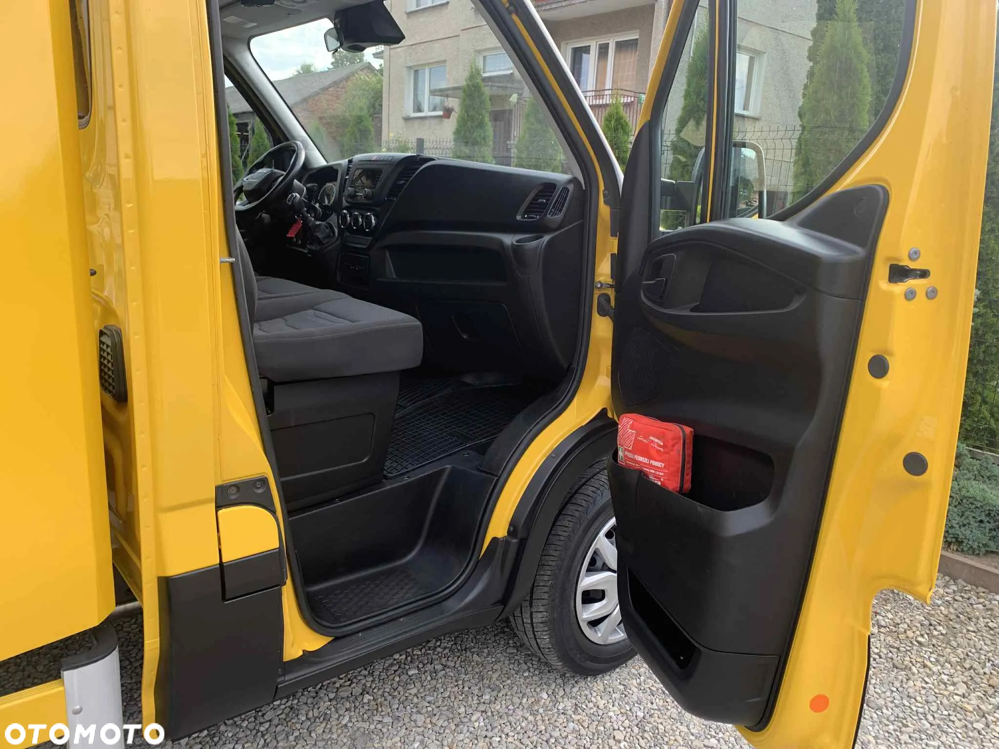 Iveco Daily 35S18 POMOC DROGOWA Piękne Zadbany - 33