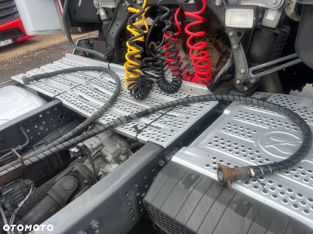 Mercedes-Benz ACTROS  MP5 bez retardera fabrycznie - 24