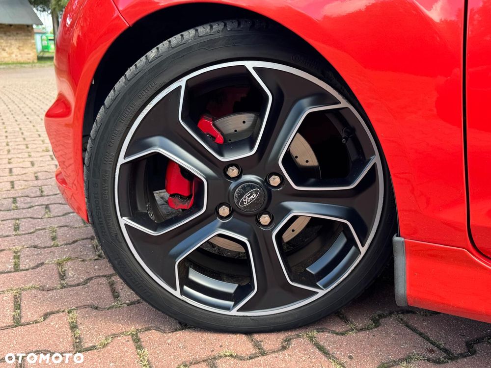 Ford Fiesta ST2 - 12