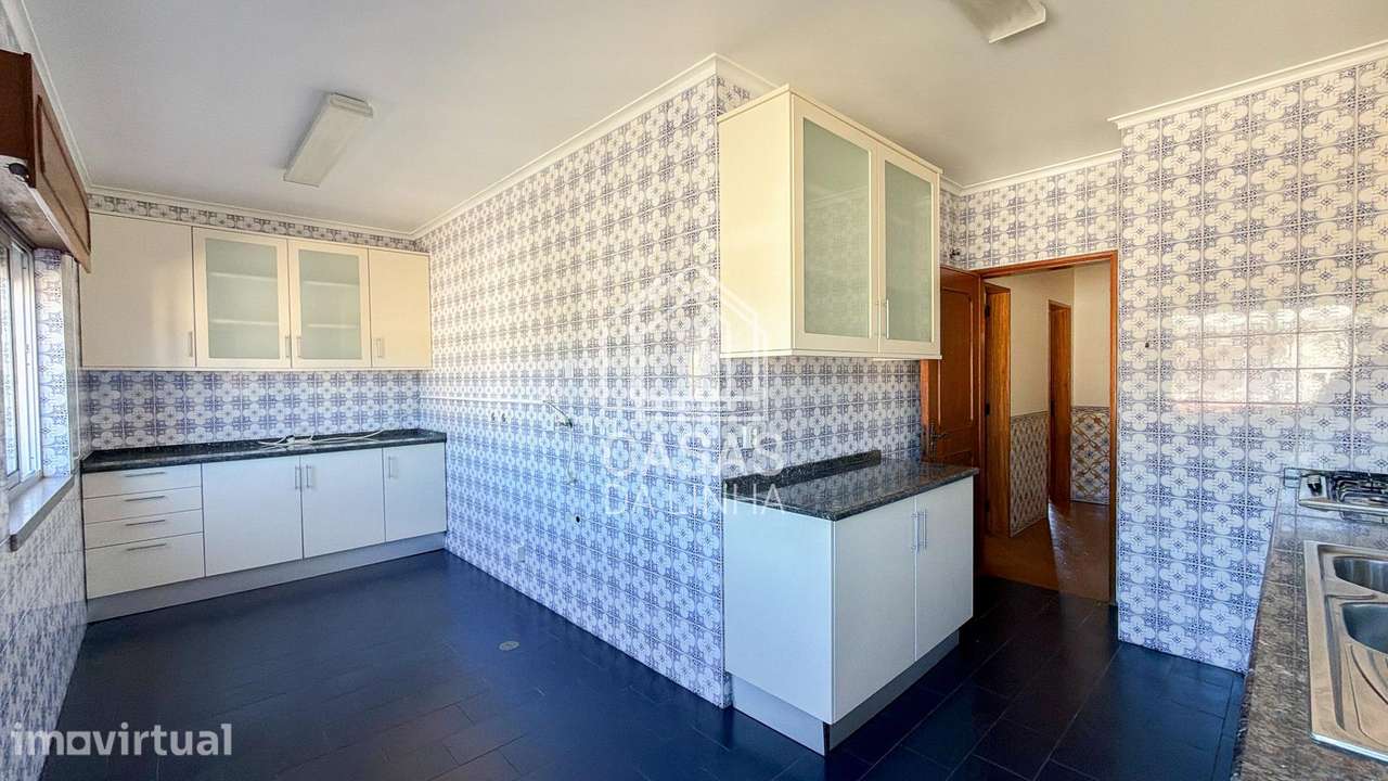 Apartamento T3 com varanda em Cascais - Grande imagem: 4/35