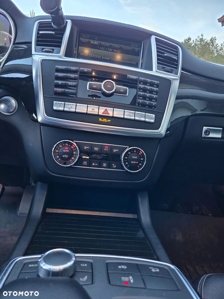 Mercedes-Benz GL - 22