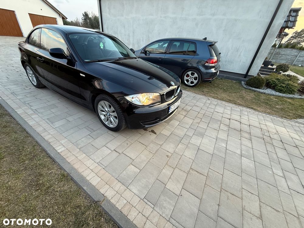 BMW Seria 1 118d - 4