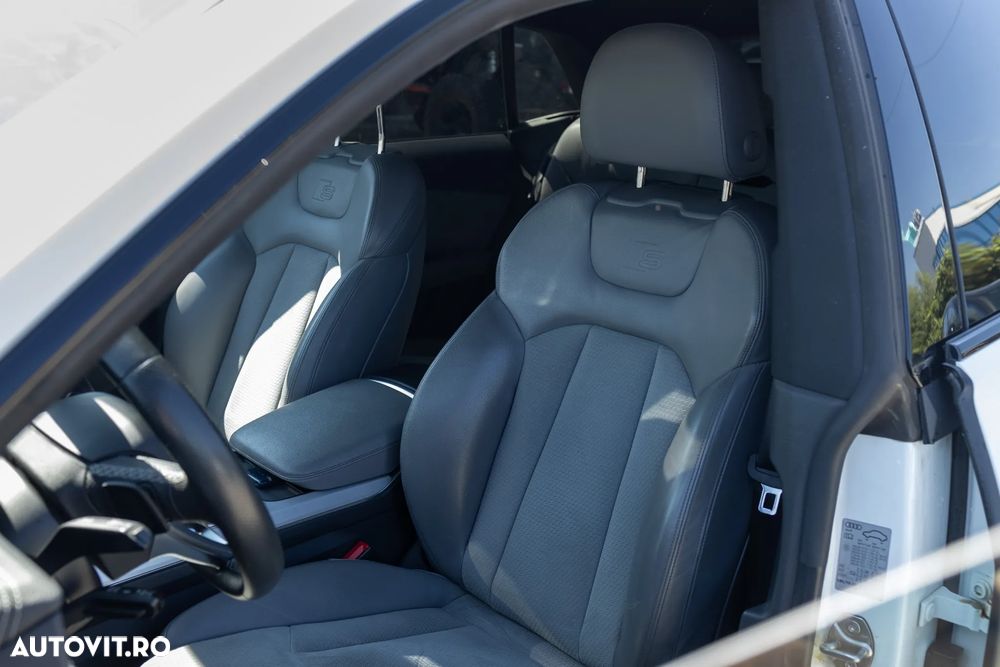 Audi Q8 3.0 55 TFSI quattro Tiptronic MHEV - 14