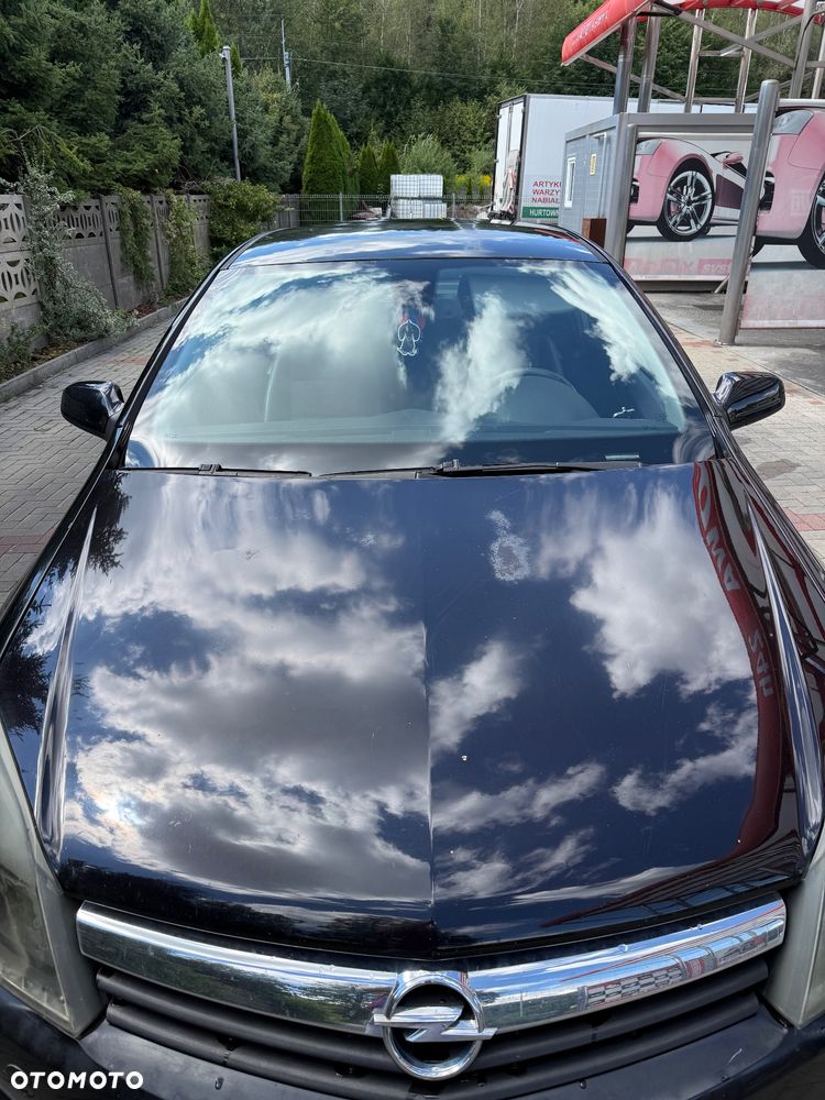 Opel Astra 2.0 T Cosmo - 9