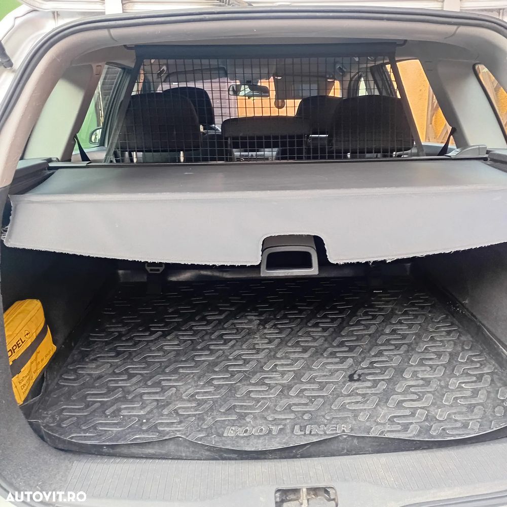 Opel Astra Caravan DTI Comfort - 5