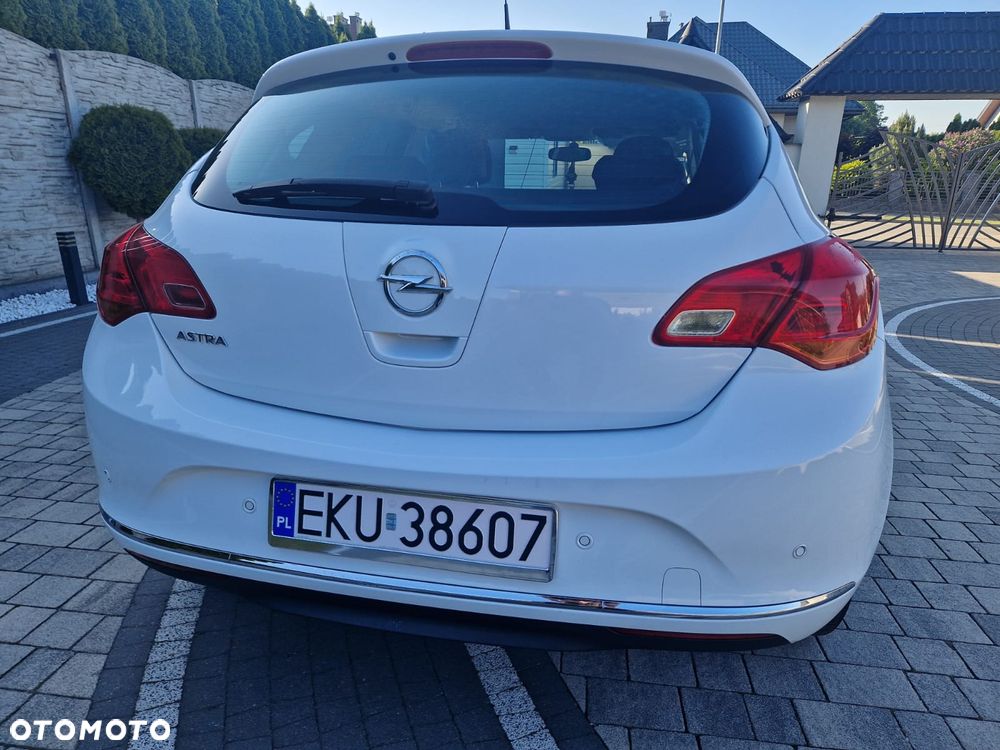 Opel Astra 1.6 Enjoy EU6 - 9