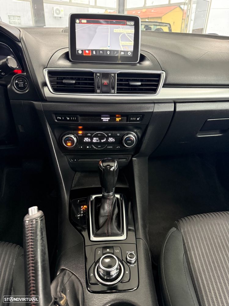Mazda 3 Hatchback SKYACTIV-D 150 Auto Exclusive-Line - 5