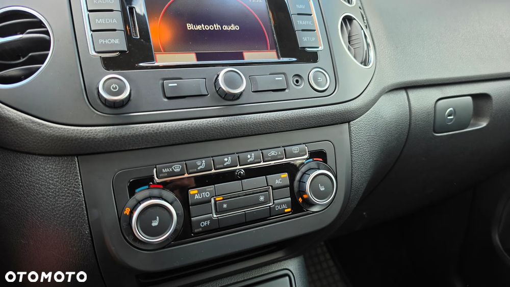 Volkswagen Golf Plus 2.0 TDI Highline DSG - 27