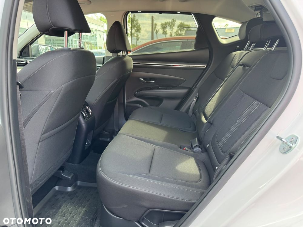 Hyundai Tucson 1.6 T-GDi HEV Platinum 2WD - 23