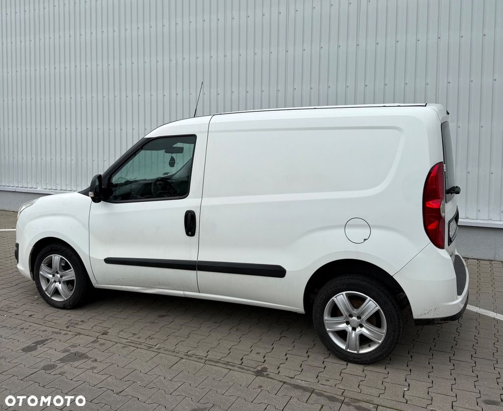 Opel Combo - 4