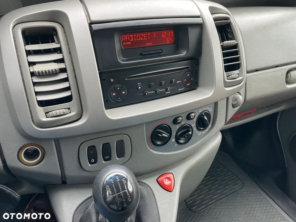 Renault Trafic L1H1 Passenger Lux - 10